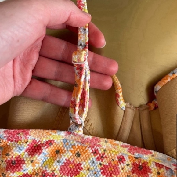 Old Navy Pique Underwire Longline Bikini Swim Top in Pink Floral Print - Picture 5 of 8